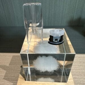 lana一代發光空彈